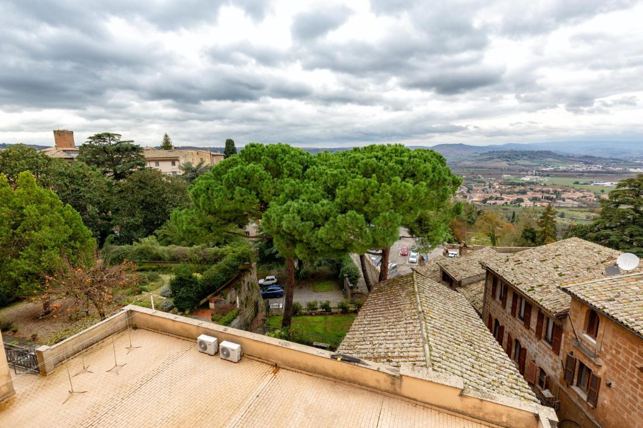 Istituto Ss Salvatore Orvieto Exterior photo